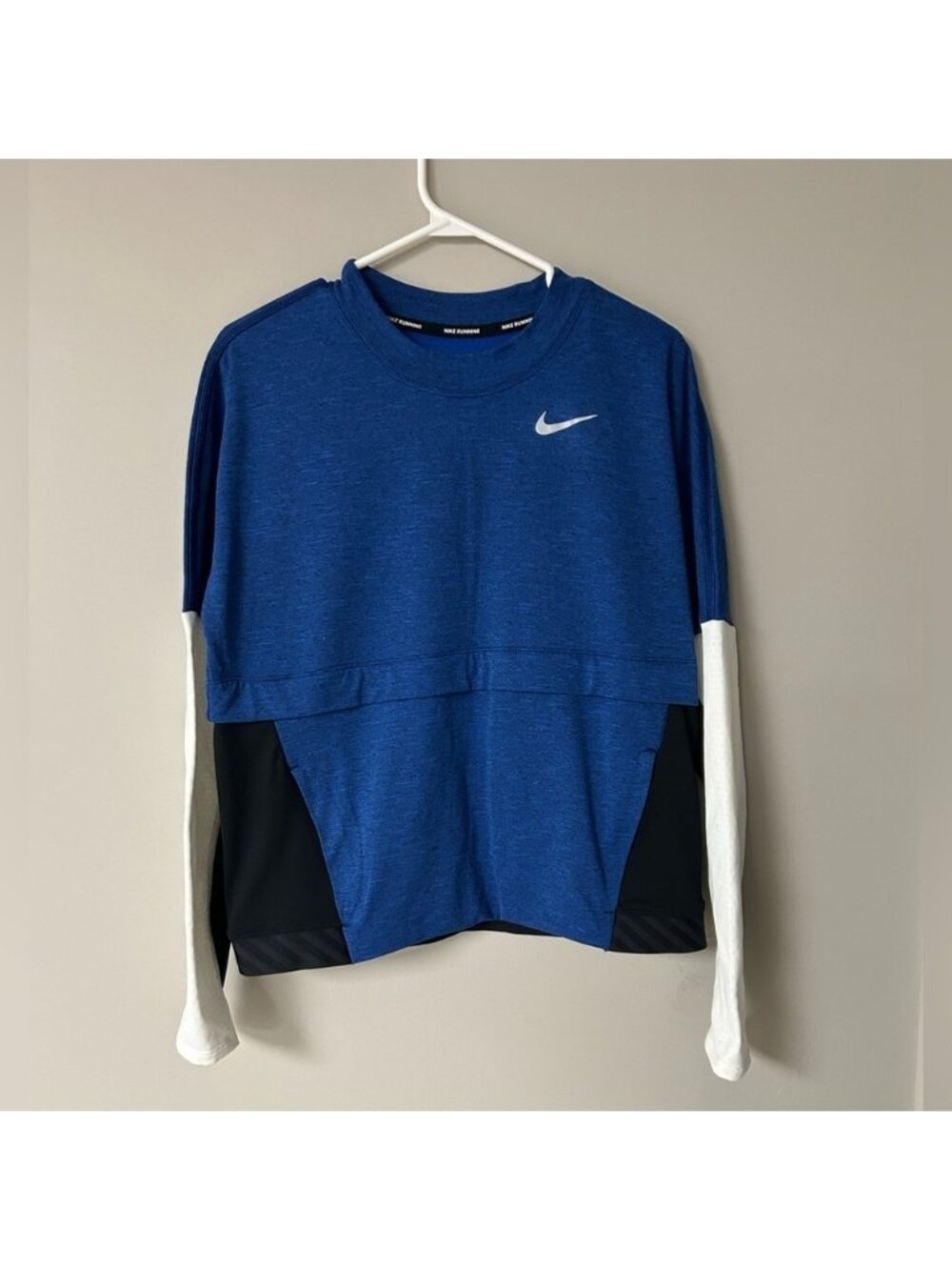 Nike Dri Fit Therma Sphere Long Sleeve Running Top